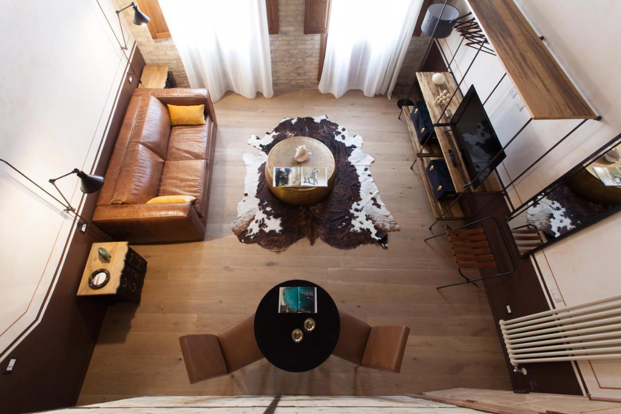 Q Flats Daire Cagliari Dış mekan fotoğraf