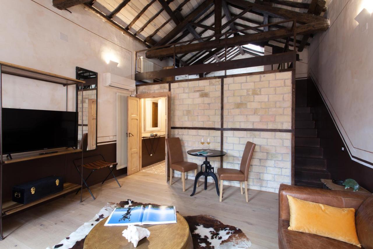 Q Flats Daire Cagliari Dış mekan fotoğraf