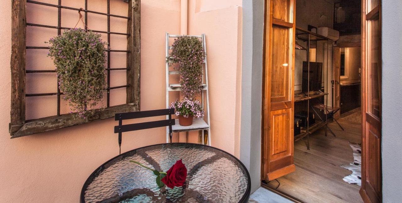Q Flats Daire Cagliari Dış mekan fotoğraf